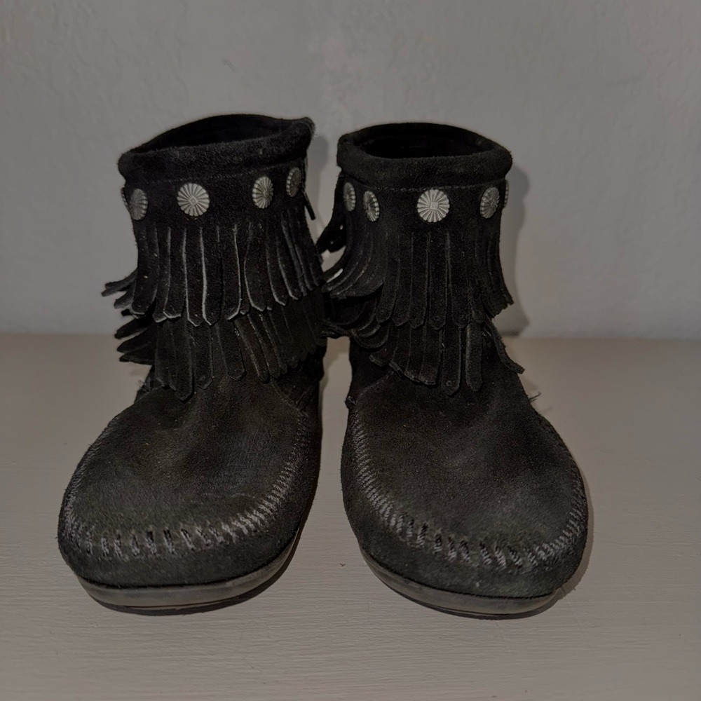 Minnetonka Black Suede Fringe Boots - Picture 2 of 6